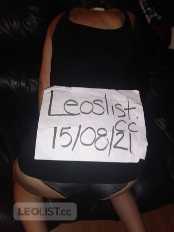 Jessielee69, 35 Caucasian/White female escort, Moncton